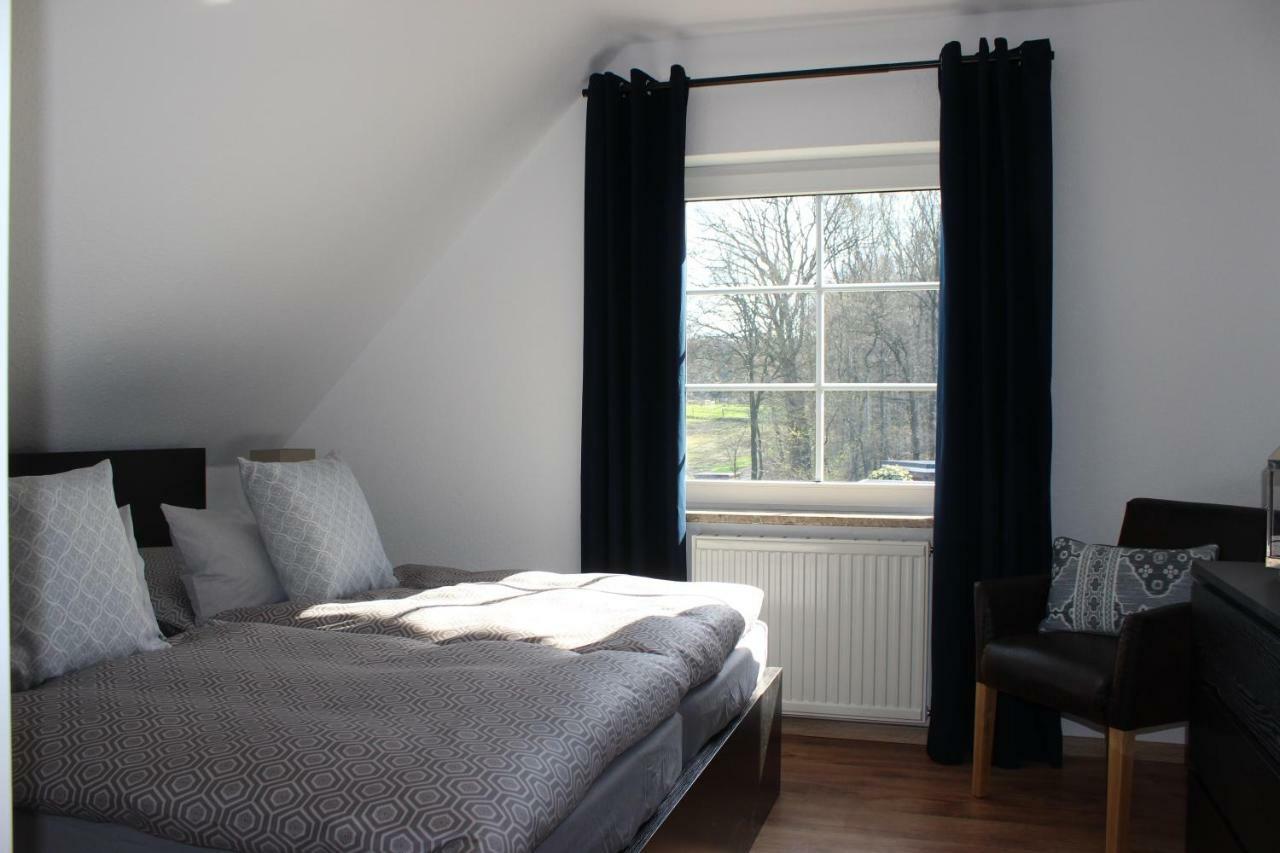Ferienhaus An Der Grenze Zu Hamburg Zentrale Lage Neu Wulmstorf Exteriör bild