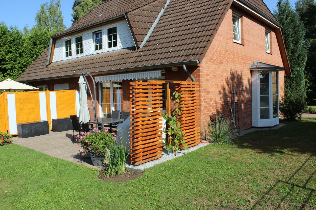 Ferienhaus An Der Grenze Zu Hamburg Zentrale Lage Neu Wulmstorf Exteriör bild
